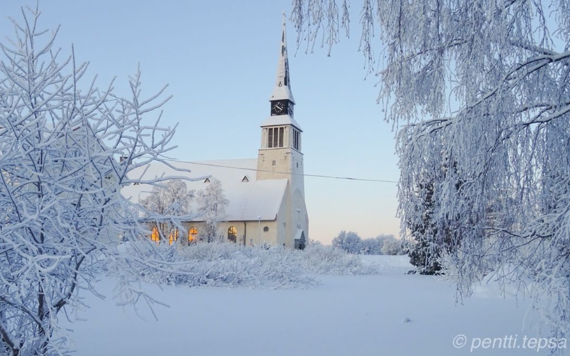 Kirkko talvella, kuvaaja Pentti Tepsa